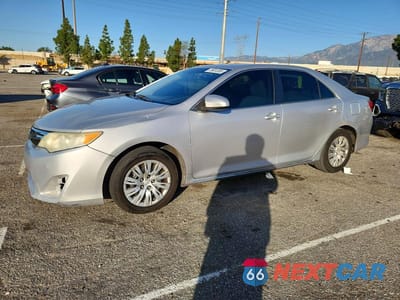 2014 TOYOTA CAMRY LE 4T1BF1FK0EU440981 - główne zdjęcie licytacji z USA - miniatura