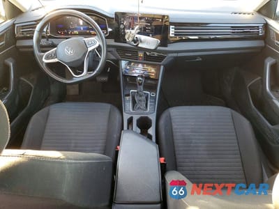 Zdjęcie 8 z 12 samochodu: 2025 VOLKSWAGEN JETTA S VIN:3VW5X7BUXSM012695 - miniatura