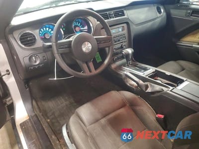 Zdjęcie 8 z 12 samochodu: 2012 FORD MUSTANG VIN:1ZVBP8EM8C5241176 - miniatura