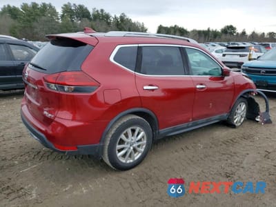 Trzecie zdjęcie samochodu z tyłu: 2018 NISSAN ROGUE S VIN:5N1AT2MV0JC714767 - miniatura