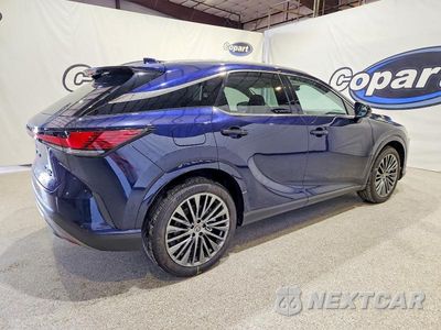 Trzecie zdjęcie samochodu z tyłu: 2025 LEXUS RX 450H+ LUXURY VIN:JTJCJMGA9S2035060 - miniatura