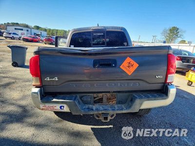 Zdjęcie 6 z 11 samochodu: 2017 TOYOTA TACOMA DOUBLE CAB VIN:5TFCZ5AN0HX059191 - miniatura