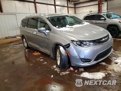 Czwarte zdjęcie samochodu z boku: 2018 CHRYSLER PACIFICA TOURING L VIN:2C4RC1BG7JR279596 - miniatura