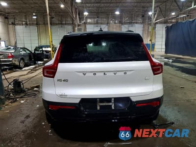 Zdjęcie 6 z 14 samochodu: 2022 VOLVO XC40 P8 RECHARGE PLUS VIN:YV4ED3UR7N2690875 - miniatura