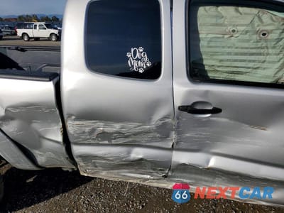 Zdjęcie 10 z 11 samochodu: 2010 TOYOTA TACOMA ACCESS CAB VIN:5TEUU4EN9AZ674456 - miniatura