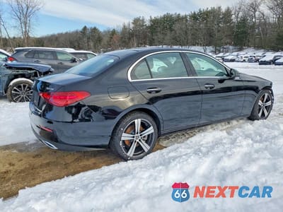 Trzecie zdjęcie samochodu z tyłu: 2025 MERCEDES-BENZ C 300 4MATIC VIN:W1KAF4HB6SR280222 - miniatura