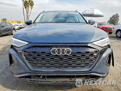 Piąte zdjęcie samochodu w środku: 2024 AUDI Q8 E-TRON PREMIUM VIN:WA14AAGE5RB066660 - miniatura