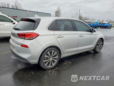 Trzecie zdjęcie samochodu z tyłu: 2018 HYUNDAI ELANTRA GT VIN:KMHH35LE2JU026023 - miniatura