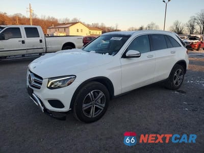 2018 MERCEDES-BENZ GLC 300 4MATIC WDC0G4KB7JV100726 - główne zdjęcie licytacji z USA - miniatura
