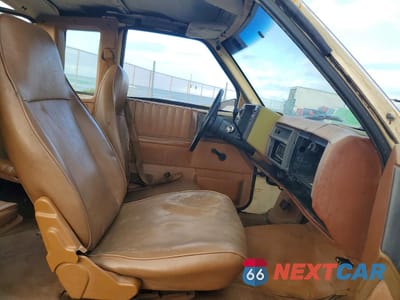 Zdjęcie 7 z 13 samochodu: 1988 CHEVROLET S TRUCK S10 VIN:1GCBS19R7J8111819 - miniatura