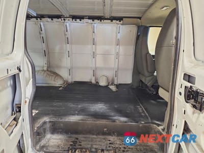 Zdjęcie 11 z 14 samochodu: 2012 CHEVROLET EXPRESS G2500 VIN:1GCWGFFAXC1103398 - miniatura