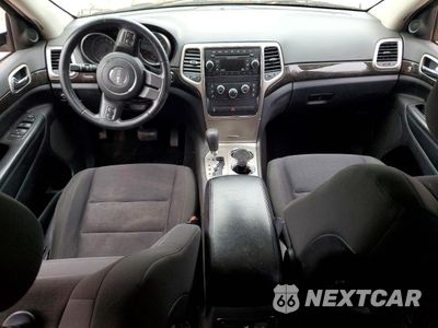 Zdjęcie 8 z 14 samochodu: 2012 JEEP GRAND CHEROKEE LAREDO VIN:1C4RJEAGXCC360313 - miniatura