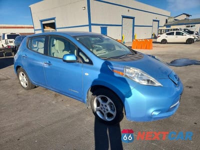 Czwarte zdjęcie samochodu z boku: 2012 NISSAN LEAF SV VIN:JN1AZ0CP5CT026814 - miniatura