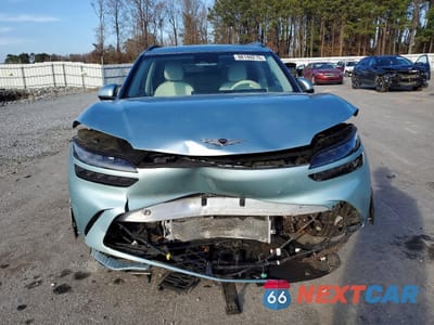 Piąte zdjęcie samochodu w środku: 2024 GENESIS GV60 ADVANCED VIN:KMUKCDSC5RU019323 - miniatura