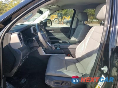 Zdjęcie 7 z 13 samochodu: 2022 TOYOTA TUNDRA SR5 VIN:5TFLA5AB0NX017032 - miniatura