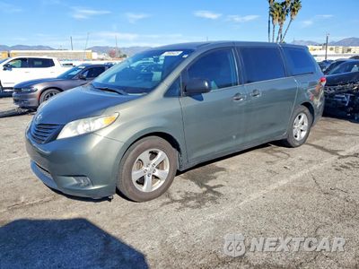 2013 TOYOTA SIENNA 5TDZK3DC8DS329460 - główne zdjęcie licytacji z USA - miniatura