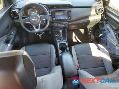 Zdjęcie 8 z 14 samochodu: 2023 NISSAN KICKS SR VIN:3N1CP5DV6PL526225 - miniatura