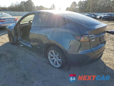 Drugie zdjęcie samochodu z przodu: 2023 TESLA MODEL Y VIN:7SAYGDEE9PA201238 - miniatura