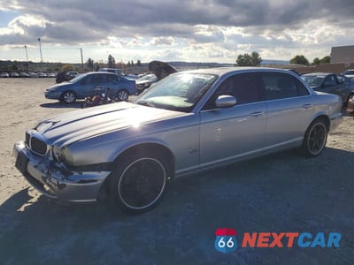 2006 JAGUAR XJ8 L SAJWA79B16SG49845 - główne zdjęcie licytacji z USA - miniatura