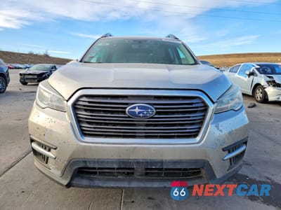 Piąte zdjęcie samochodu w środku: 2020 SUBARU ASCENT PREMIUM VIN:4S4WMACD2L3429562 - miniatura