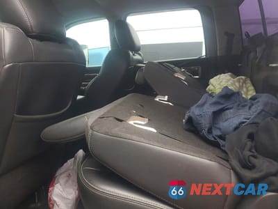 Zdjęcie 10 z 12 samochodu: 2011 DODGE RAM 3500 VIN:3D73Y4CL9BG560963 - miniatura