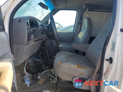 Zdjęcie 7 z 13 samochodu: 2002 FORD E150 UTILITY / SERVICE VAN VIN:1FTRE14252HA55350 - miniatura