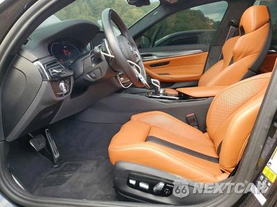 Zdjęcie 7 z 11 samochodu: 2023 BMW M5 VIN:WBS83CH00PCL23031 - miniatura