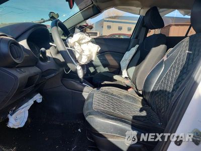 Zdjęcie 7 z 12 samochodu: 2019 NISSAN KICKS S VIN:3N1CP5CU8KL484027 - miniatura