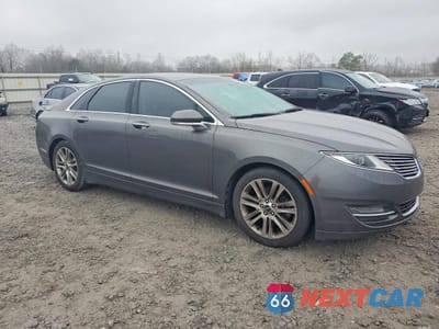Czwarte zdjęcie samochodu z boku: 2015 LINCOLN TOWNHOUSE MKZ VIN:3LN6L2G95FR619456 - miniatura