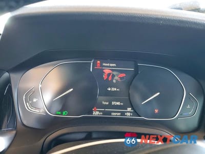 Zdjęcie 9 z 12 samochodu: 2021 BMW 330I VIN:3MW5R1J09M8B78093 - miniatura