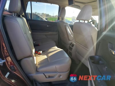 Zdjęcie 11 z 14 samochodu: 2016 HONDA PILOT TOURING VIN:5FNYF5H98GB016380 - miniatura