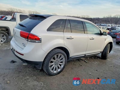 Trzecie zdjęcie samochodu z tyłu: 2011 LINCOLN MKX VIN:2LMDJ8JK6BBJ31545 - miniatura