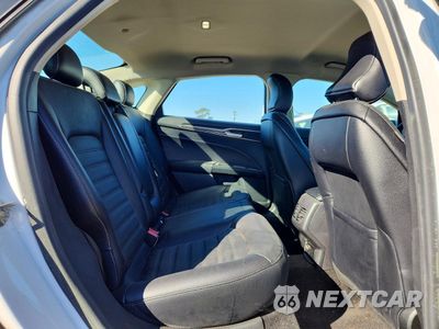 Zdjęcie 10 z 12 samochodu: 2018 FORD FUSION SE HYBRID VIN:3FA6P0LUXJR278691 - miniatura