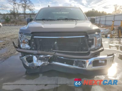 Piąte zdjęcie samochodu w środku: 2019 FORD F150 SUPERCREW VIN:1FTEW1CBXKKC40493 - miniatura