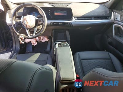 Zdjęcie 8 z 13 samochodu: 2024 BMW X1 XDRIVE28I VIN:WBX73EF08R5Z06426 - miniatura