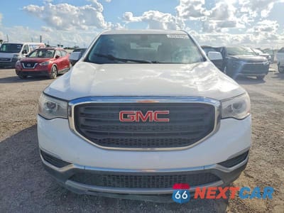 Piąte zdjęcie samochodu w środku: 2018 GMC ACADIA SLE VIN:1GKKNKLA0JZ182200 - miniatura