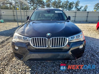 Piąte zdjęcie samochodu w środku: 2017 BMW X3 XDRIVE35I VIN:5UXWX7C5XH0S18611 - miniatura