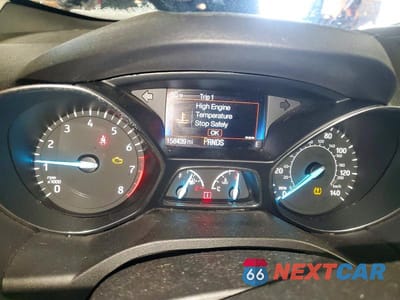 Zdjęcie 9 z 11 samochodu: 2018 FORD ESCAPE SE VIN:1FMCU9GD4JUC77531 - miniatura