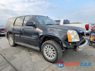 Czwarte zdjęcie samochodu z boku: 2008 GMC YUKON HYBRID VIN:1GKFC13548R250030 - miniatura