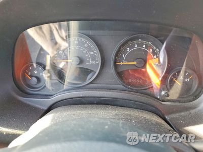 Zdjęcie 9 z 13 samochodu: 2016 JEEP PATRIOT SPORT VIN:1C4NJRBBXGD597313 - miniatura