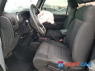 Zdjęcie 7 z 13 samochodu: 2012 JEEP WRANGLER SPORT VIN:1C4AJWAG8CL267194 - miniatura
