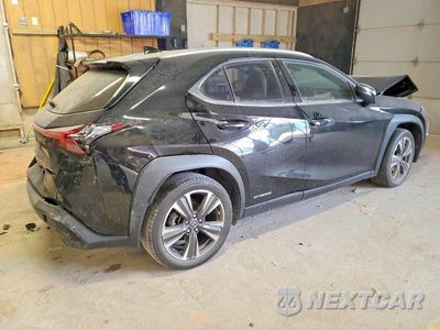 Trzecie zdjęcie samochodu z tyłu: 2021 LEXUS UX 250H VIN:JTHP9JBH6M2043697 - miniatura