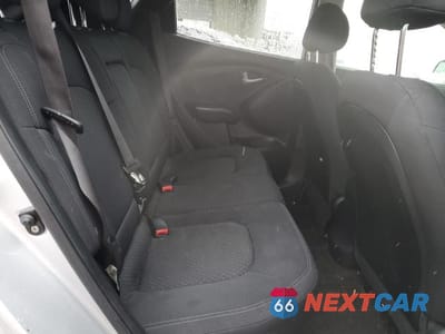Zdjęcie 10 z 12 samochodu: 2012 HYUNDAI TUCSON GL VIN:KM8JT3AB2CU496229 - miniatura