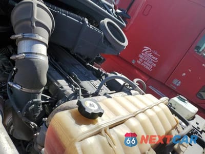 Zdjęcie 7 z 10 samochodu: 2016 KENWORTH CONSTRUCTION T680 VIN:1XKYDP9XXGJ482341 - miniatura