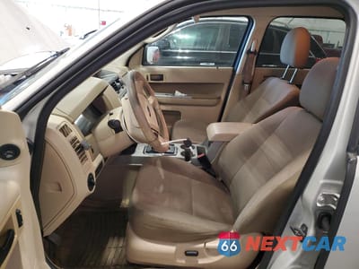 Zdjęcie 7 z 13 samochodu: 2002 FORD ESCAPE XLT VIN:1FMCU93709KC24767 - miniatura