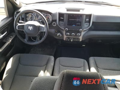 Zdjęcie 8 z 13 samochodu: 2022 RAM 1500 TRADESMAN VIN:1C6SRECM5NN194553 - miniatura
