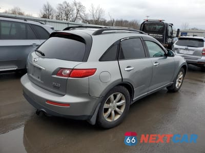 Trzecie zdjęcie samochodu z tyłu: 2005 INFINITI FX35 VIN:JNRAS08W55X204881 - miniatura