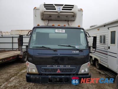 Piąte zdjęcie samochodu w środku: 2007 MITSUBISHI FUSO TRUCK OF AMERICA INC FE 85D VIN:JL6CCE1S37K007127 - miniatura