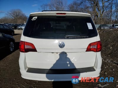 Zdjęcie 6 z 13 samochodu: 2012 VOLKSWAGEN ROUTAN SE VIN:2C4RVABG4CR293887 - miniatura
