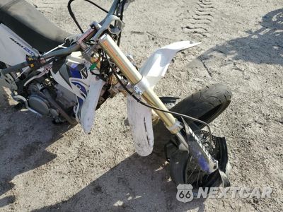 Zdjęcie 9 z 10 samochodu: 2021 SUZUKI DR-Z400 SM VIN:JS1SK44AXM7101230 - miniatura